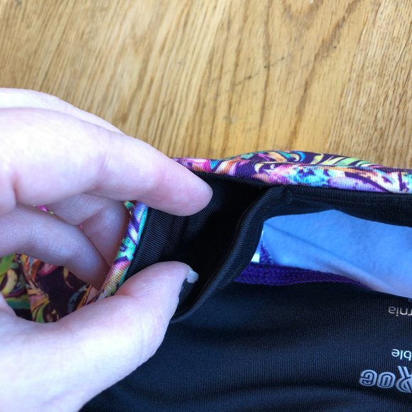 Lularoe Jade Workout Capri Cropped Leggings Size XS - Picture 6 of 11